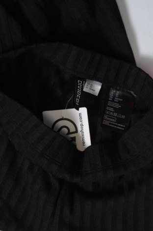 Damskie spodnie H&M Divided, Rozmiar XS, Kolor Czarny, Cena 18,55 zł