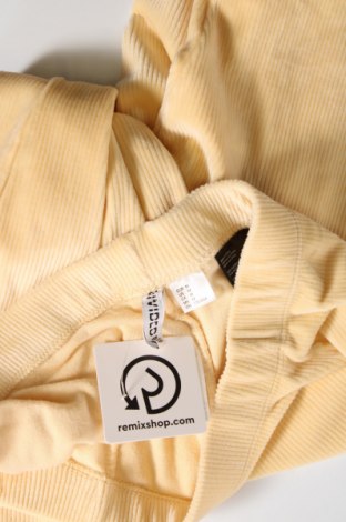 Дамски панталон H&M Divided, Размер M, Цвят Жълт, Цена 4,93 лв.