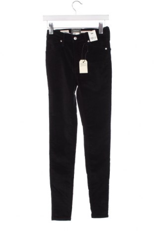 Дамски панталон Levi's, Размер XS, Цвят Черен, Цена 23,40 лв.