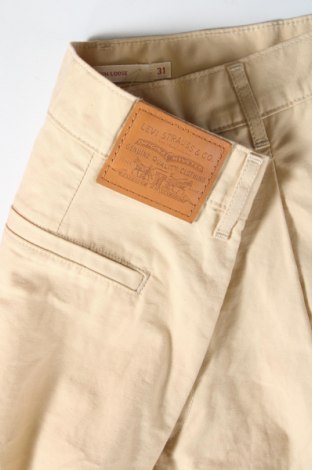 Дамски панталон Levi's, Размер L, Цвят Бежов, Цена 156,00 лв.