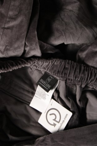 Дамски панталон Madeleine, Размер L, Цвят Сив, Цена 37,40 лв.