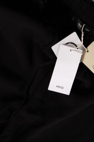 Γυναικείο παντελόνι Mango, Μέγεθος M, Χρώμα Μαύρο, Τιμή 39,69 €