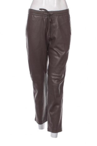 Дамски панталон Mango, Размер XS, Цвят Кафяв, Цена 13,60 лв.