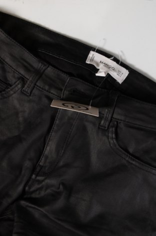 Дамски панталон Mango, Размер M, Цвят Черен, Цена 5,44 лв.