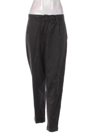 Дамски панталон Massimo Dutti, Размер M, Цвят Сив, Цена 37,40 лв.