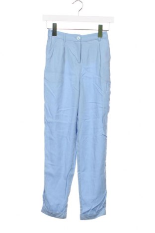 Дамски панталон Mohito, Размер XXS, Цвят Син, Цена 15,67 лв.