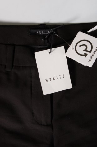 Γυναικείο παντελόνι Mohito, Μέγεθος M, Χρώμα Μαύρο, Τιμή 16,32 €