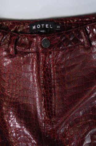Γυναικείο παντελόνι Motel, Μέγεθος XS, Χρώμα Κόκκινο, Τιμή 25,36 €