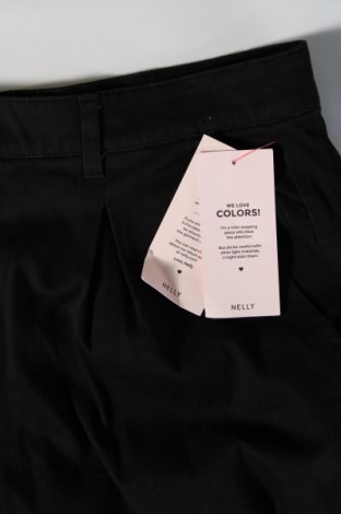 Pantaloni de femei Nelly, Mărime M, Culoare Negru, Preț 61,18 Lei