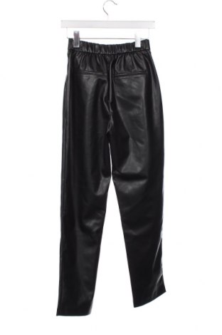 Γυναικείο παντελόνι ONLY, Μέγεθος XS, Χρώμα Μαύρο, Τιμή 6,39 €