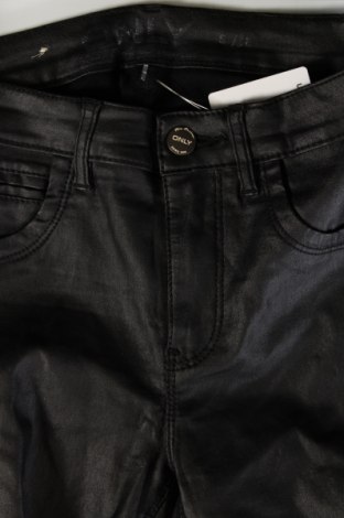 Дамски панталон ONLY, Размер S, Цвят Черен, Цена 5,67 лв.