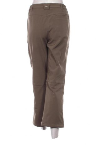 Дамски панталон Regatta, Размер XL, Цвят Кафяв, Цена 34,00 лв.
