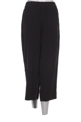 Дамски панталон S.Oliver, Размер M, Цвят Черен, Цена 93,00 лв.