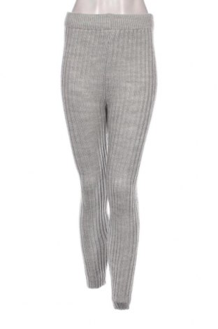 Дамски панталон Styleboom, Размер M, Цвят Сив, Цена 28,52 лв.