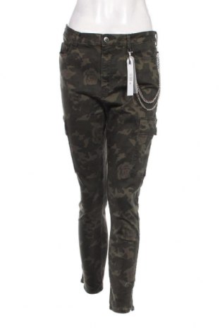Pantaloni de femei Tally Weijl, Mărime L, Culoare Verde, Preț 65,07 Lei
