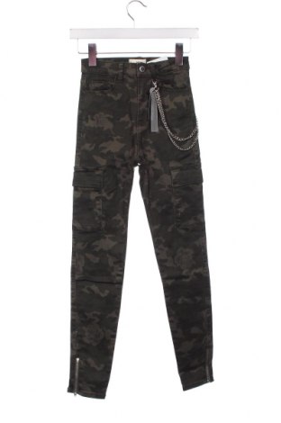 Дамски панталон Tally Weijl, Размер XXS, Цвят Зелен, Цена 12,42 лв.