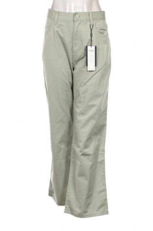 Dámské kalhoty  Tommy Jeans, Velikost L, Barva Zelená, Cena  1 479,00 Kč