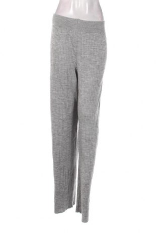 Pantaloni de femei Trendyol, Mărime L, Culoare Gri, Preț 44,51 Lei