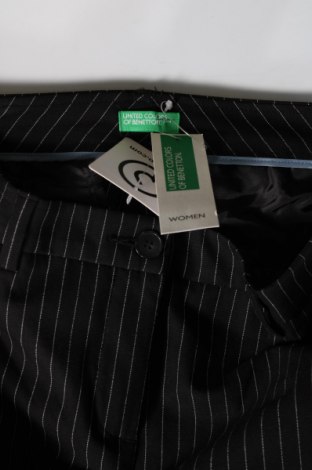 Damskie spodnie United Colors Of Benetton, Rozmiar XS, Kolor Czarny, Cena 297,47 zł
