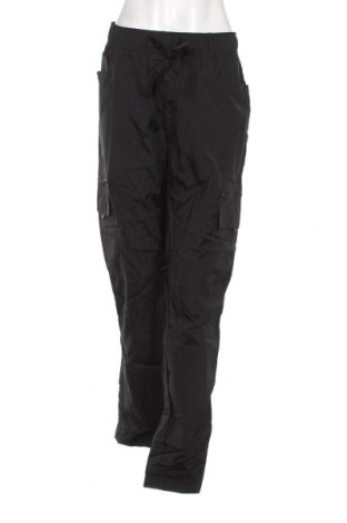 Pantaloni de femei Urban Classics, Mărime XL, Culoare Negru, Preț 40,53 Lei