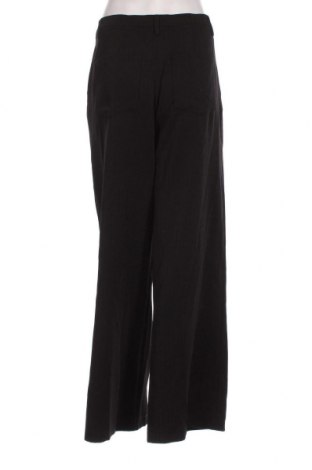 Dámské kalhoty  Urban Outfitters, Velikost M, Barva Černá, Cena  377,00 Kč