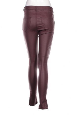Дамски панталон VILA, Размер M, Цвят Лилав, Цена 4,86 лв.