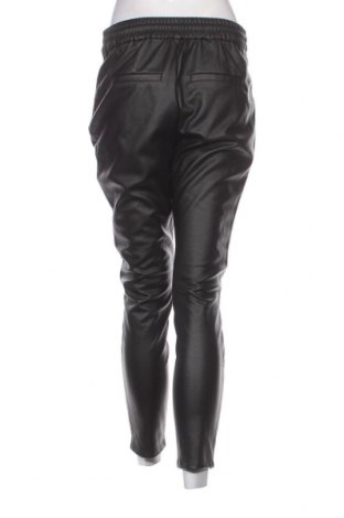 Γυναικείο παντελόνι Vero Moda, Μέγεθος S, Χρώμα Μαύρο, Τιμή 3,01 €