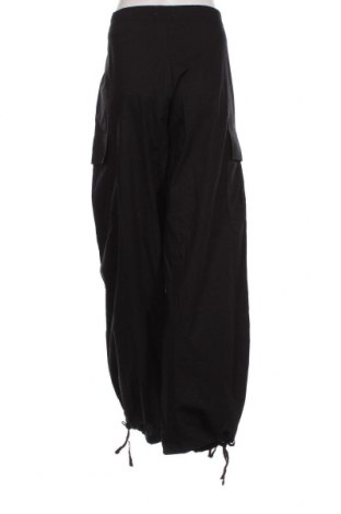 Γυναικείο παντελόνι Weekday, Μέγεθος S, Χρώμα Μαύρο, Τιμή 47,94 €