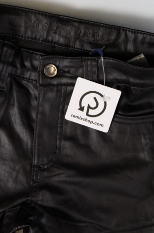 Pantaloni de femei Wonder Jeans, Mărime S, Culoare Negru, Preț 26,97 Lei