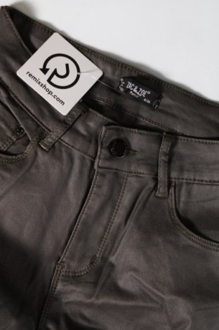 Pantaloni de femei Zac & Zoe, Mărime S, Culoare Gri, Preț 15,26 Lei