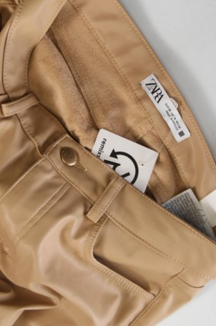Pantaloni de femei Zara, Mărime XS, Culoare Bej, Preț 32,12 Lei
