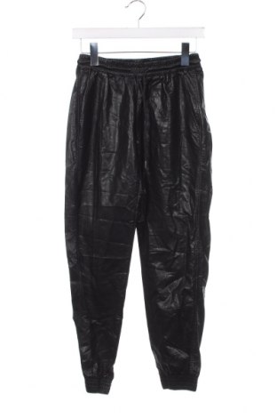 Дамски панталон Zara, Размер XS, Цвят Черен, Цена 12,96 лв.