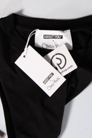 Γυναικείο αμάνικο μπλουζάκι About You, Μέγεθος S, Χρώμα Μαύρο, Τιμή 4,79 €