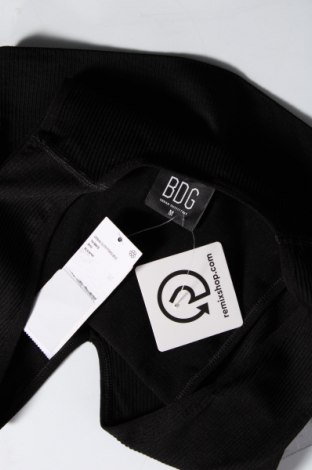 Γυναικείο αμάνικο μπλουζάκι BDG, Μέγεθος M, Χρώμα Μαύρο, Τιμή 3,36 €