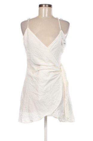 Γυναικείο αμάνικο μπλουζάκι Bershka, Μέγεθος M, Χρώμα Λευκό, Τιμή 5,09 €