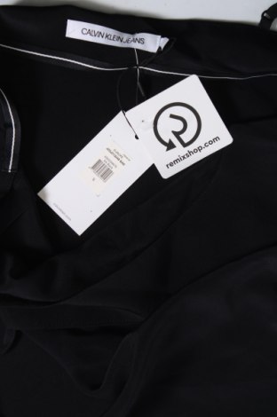 Γυναικείο αμάνικο μπλουζάκι Calvin Klein Jeans, Μέγεθος S, Χρώμα Μαύρο, Τιμή 28,76 €