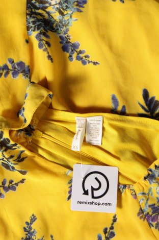 Γυναικείο αμάνικο μπλουζάκι Japna, Μέγεθος XS, Χρώμα Κίτρινο, Τιμή 7,00 €