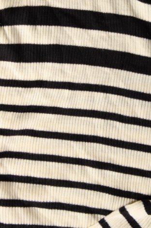 Pulover de femei, Mărime M, Culoare Multicolor, Preț 31,48 Lei