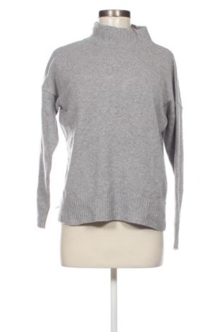 Дамски пуловер Christian Berg, Размер M, Цвят Сив, Цена 13,60 лв.