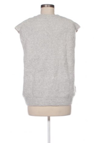 Γυναικείο πουλόβερ Essentials, Μέγεθος M, Χρώμα Γκρί, Τιμή 5,38 €
