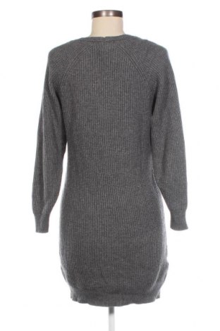 Дамски пуловер Mango, Размер S, Цвят Сив, Цена 11,88 лв.