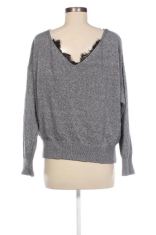 Γυναικείο πουλόβερ Pull&Bear, Μέγεθος M, Χρώμα Γκρί, Τιμή 5,92 €