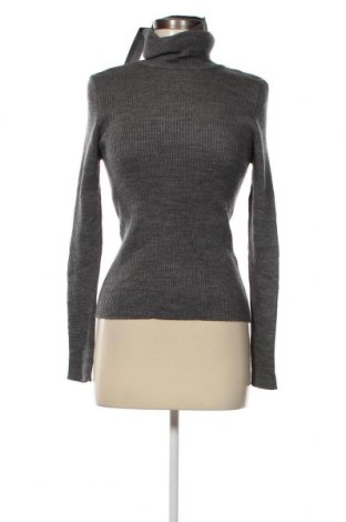 Дамски пуловер Trendyol, Размер M, Цвят Сив, Цена 30,69 лв.