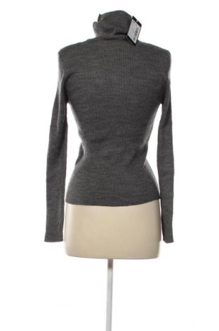 Дамски пуловер Trendyol, Размер M, Цвят Сив, Цена 24,18 лв.
