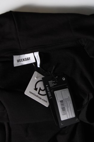 Γυναικείο φούτερ Weekday, Μέγεθος M, Χρώμα Μαύρο, Τιμή 12,99 €