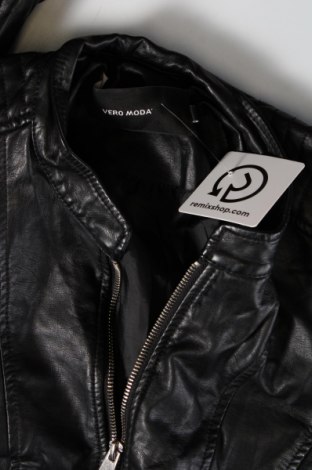 Dámska kožená bunda  Vero Moda, Veľkosť M, Farba Čierna, Cena  15,81 €