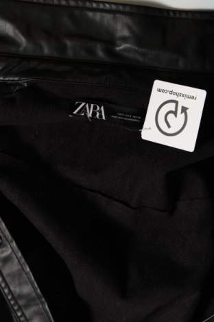 Γυναικείο δερμάτινο μπουφάν Zara, Μέγεθος S, Χρώμα Μαύρο, Τιμή 20,29 €