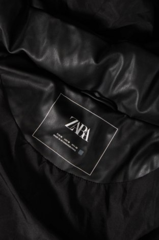 Γυναικείο δερμάτινο μπουφάν Zara, Μέγεθος M, Χρώμα Μαύρο, Τιμή 25,36 €