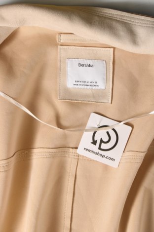 Damenmantel Bershka, Größe M, Farbe Beige, Preis € 8,46