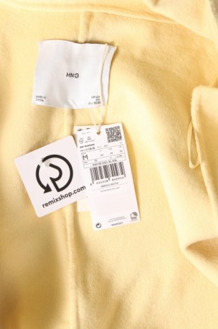 Дамско палто Mango, Размер M, Цвят Жълт, Цена 112,32 лв.